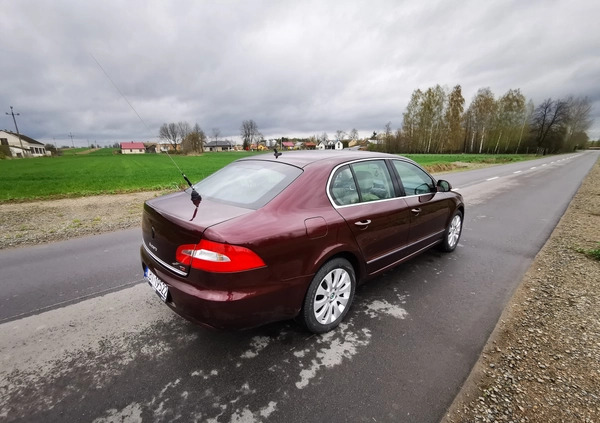Skoda Superb cena 22900 przebieg: 459218, rok produkcji 2010 z Kłodzko małe 172